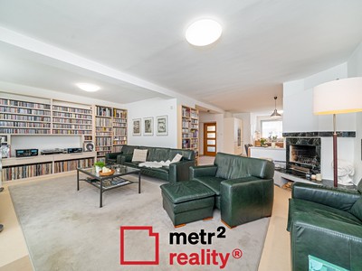 Prodej  rodinného domu 350 m², pozemek 261 m²
