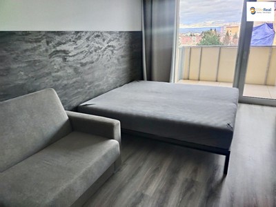 Pronájem bytu 1+kk 36 m²