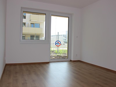 Pronájem bytu 1+kk 32 m²