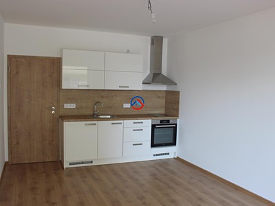 Pronájem bytu 1+kk 32 m²