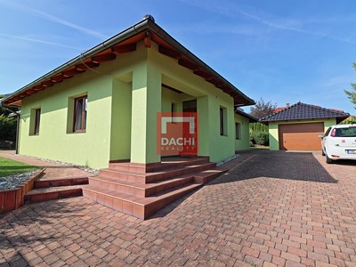 Pronájem  rodinného domu 140 m², pozemek 731 m²