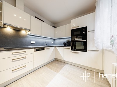 Pronájem bytu 2+1 60 m² (Jednopodlažní)