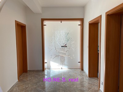 Prodej  rodinného domu 226 m², pozemek 755 m²