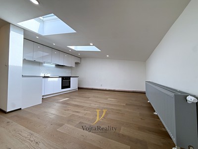 Pronájem bytu 3+kk 82 m²
