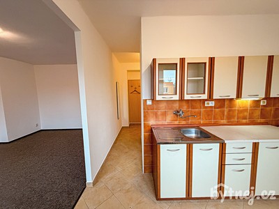 Pronájem bytu 1+kk 38 m²