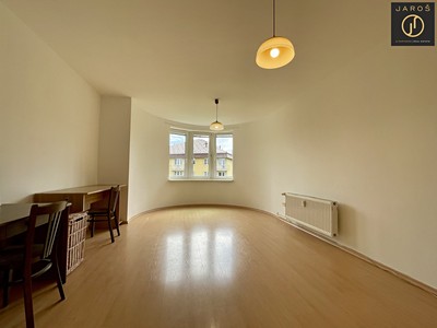 Pronájem bytu 1+kk 37 m²