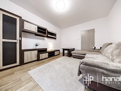 Pronájem bytu 2+1 60 m² (Jednopodlažní)