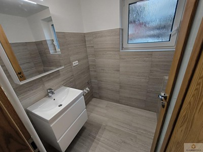 Pronájem bytu 1+kk 36 m²