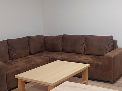 Pronájem bytu 1+1 37 m²