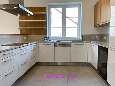 Prodej  rodinného domu 226 m², pozemek 755 m²